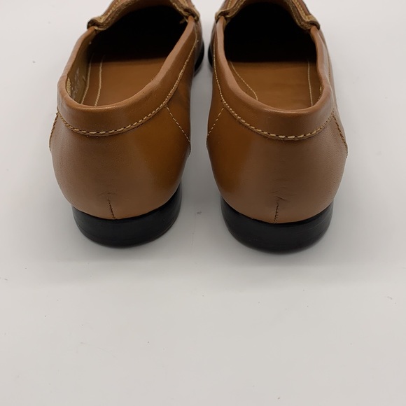 Trotters Brown Leather Slip On Loafer - Picture 3 of 8